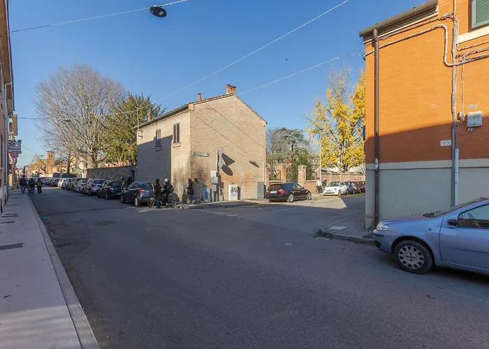 Daire Guesthost - Dimora Storica Manfredini Nel Cuore Di