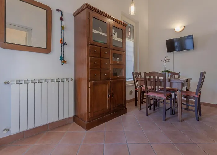 Guesthost - Dimora Storica Manfredini Nel Cuore Di Apartament Ferrara